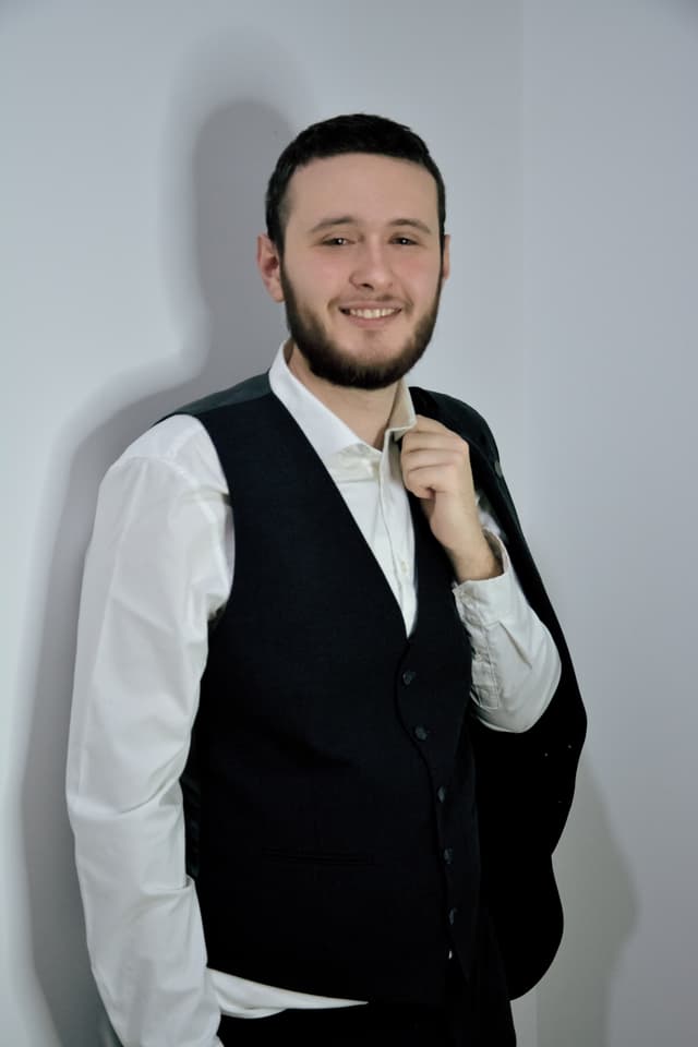 Юрій Мельник, логіст